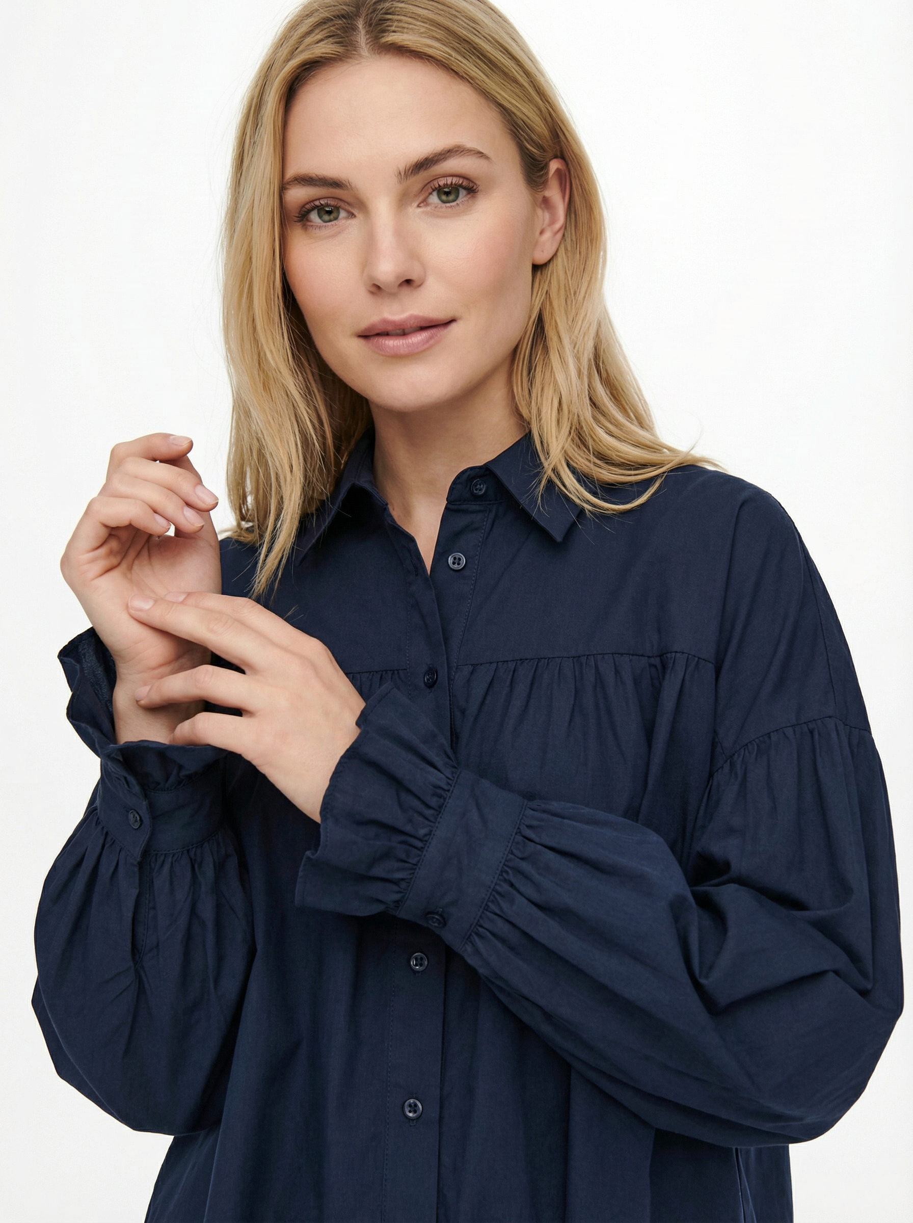 Elegante Bluse mit Laternenärmeln