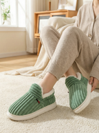 Warme Fell-Pantoffeln