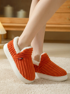 Warme Fell-Pantoffeln