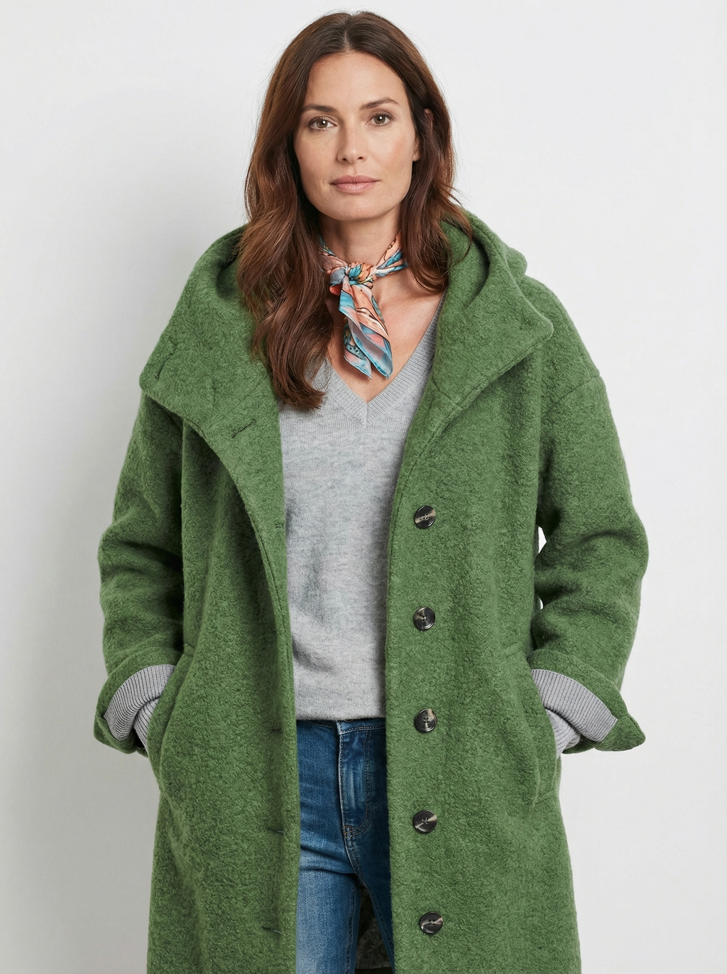 Warmer Mantel aus Baumwolle mit Kapuze