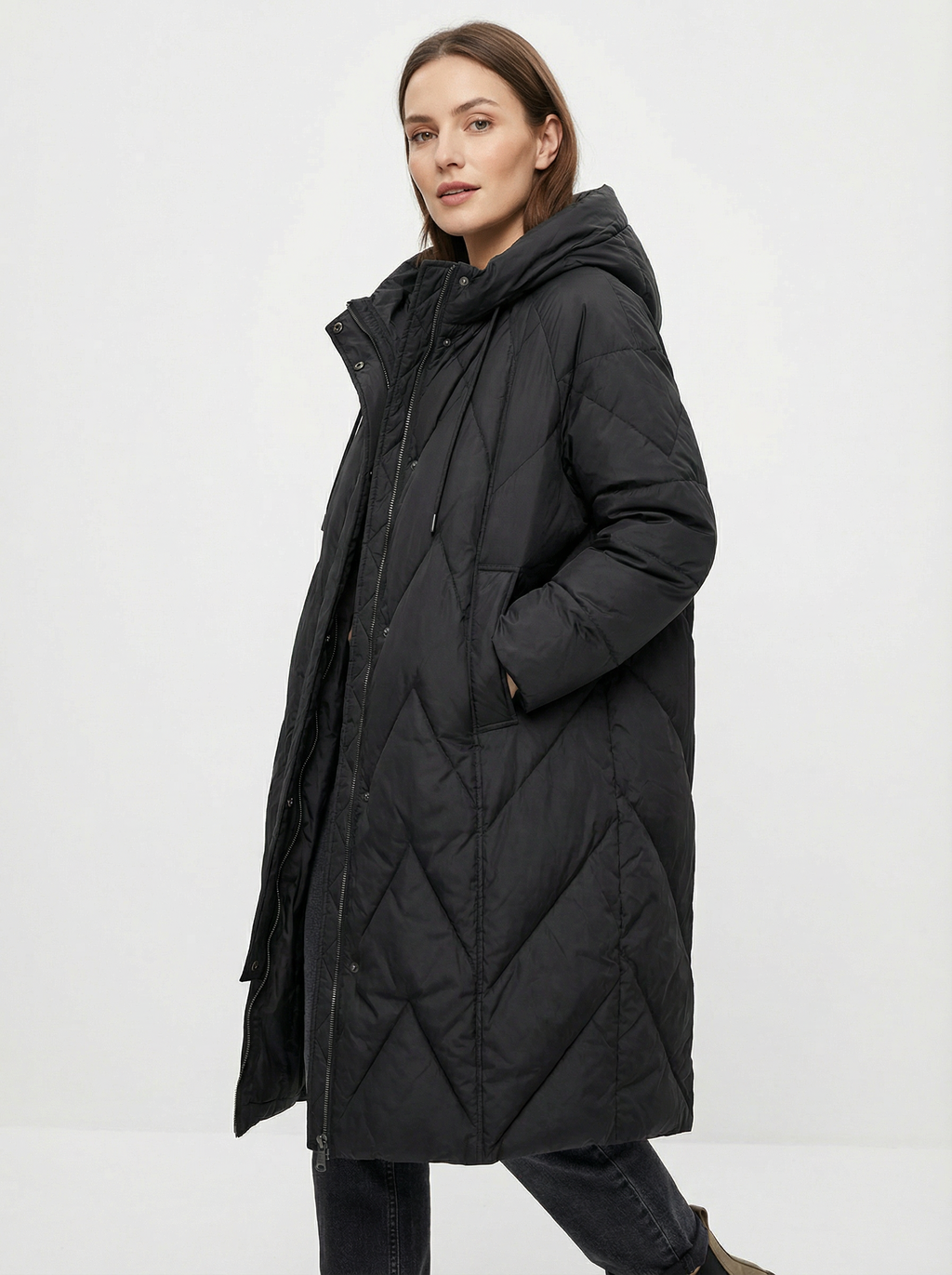 Warmer, kuscheliger Daunen-Mantel mit Kapuze