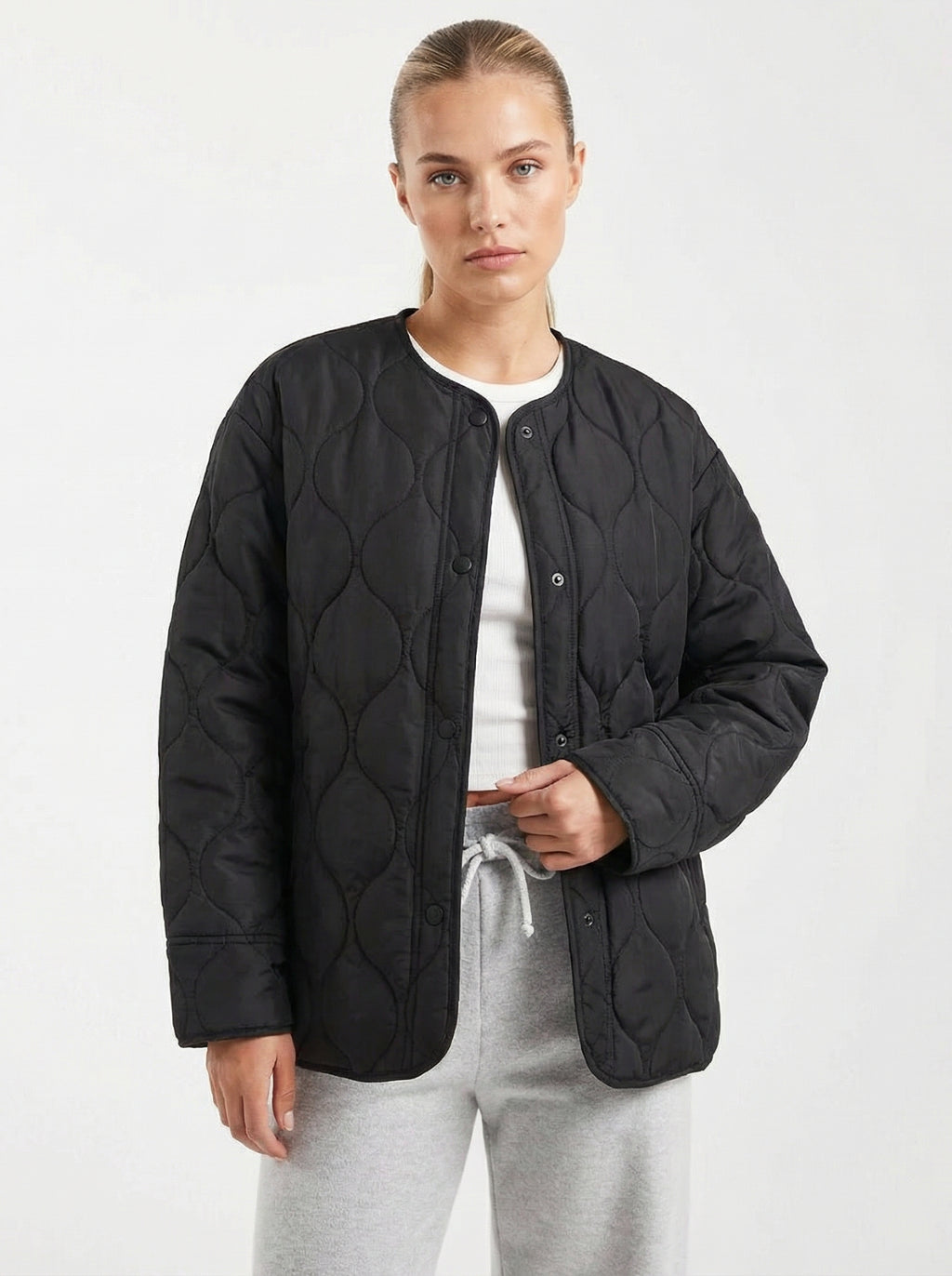 Gesteppte Jacke mit verdeckter Knopfleiste