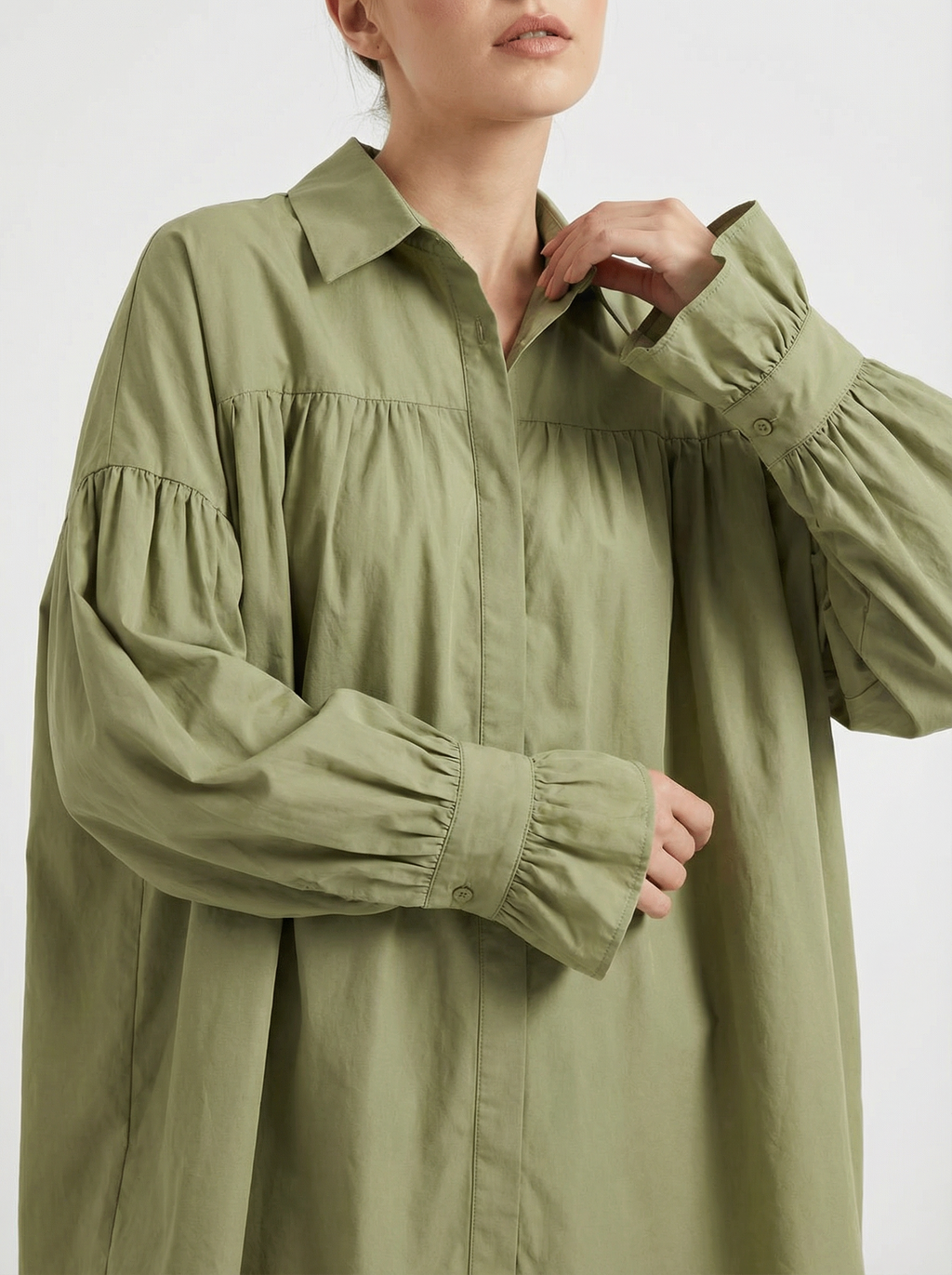 Elegante Bluse mit Laternenärmeln