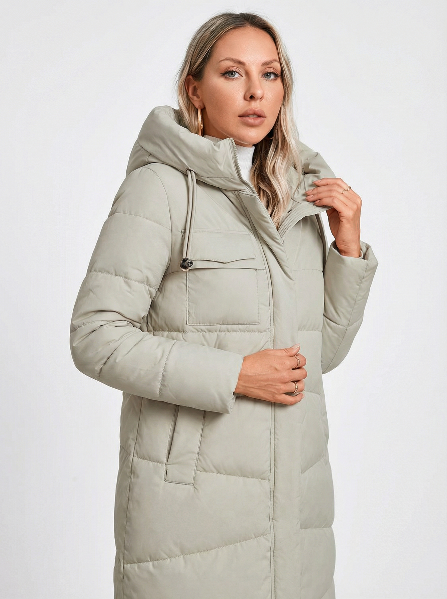 Warmer, eleganter Winterparka mit Kapuze