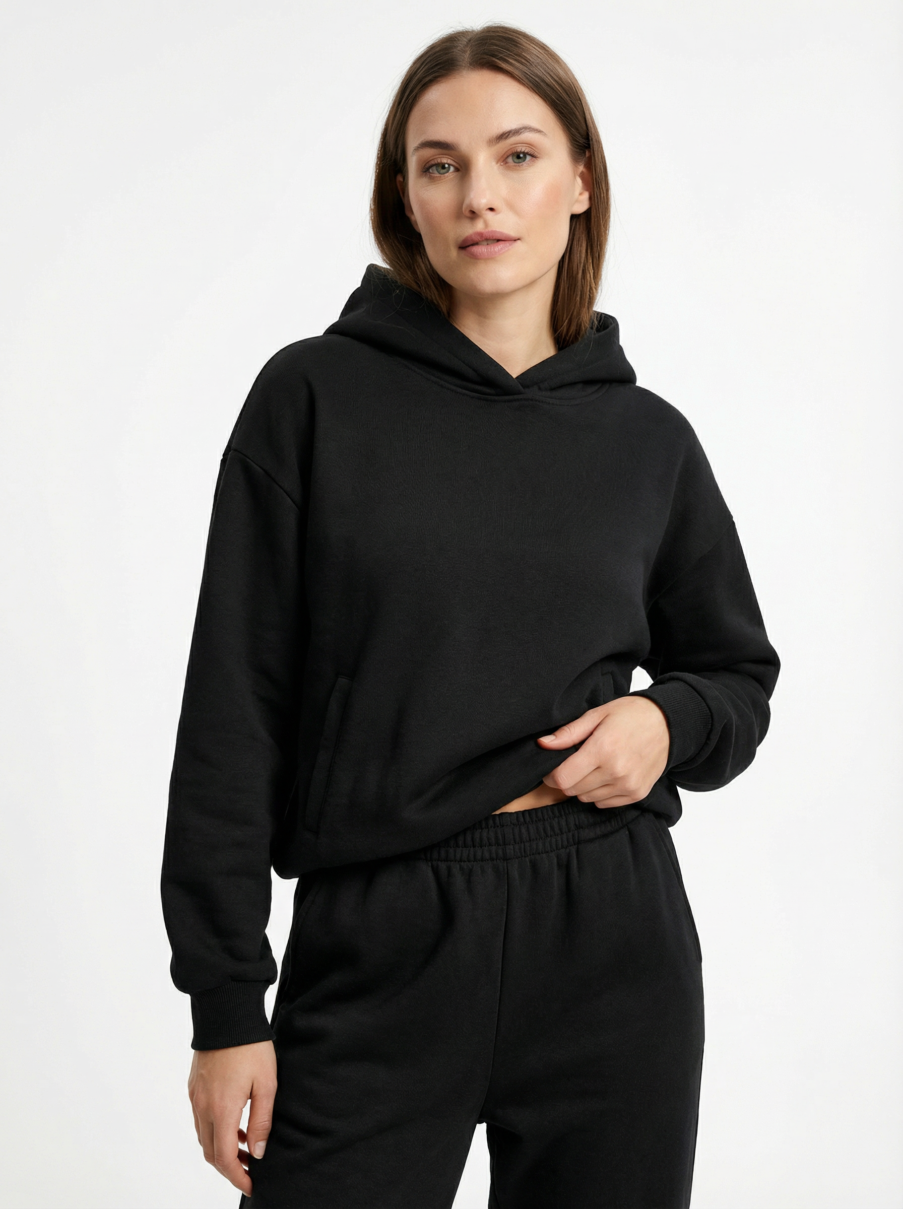 Kuscheliger, warmer Kapuzenanzug mit Taschen