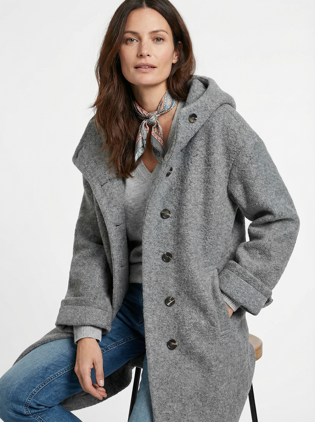 Warmer Mantel aus Baumwolle mit Kapuze