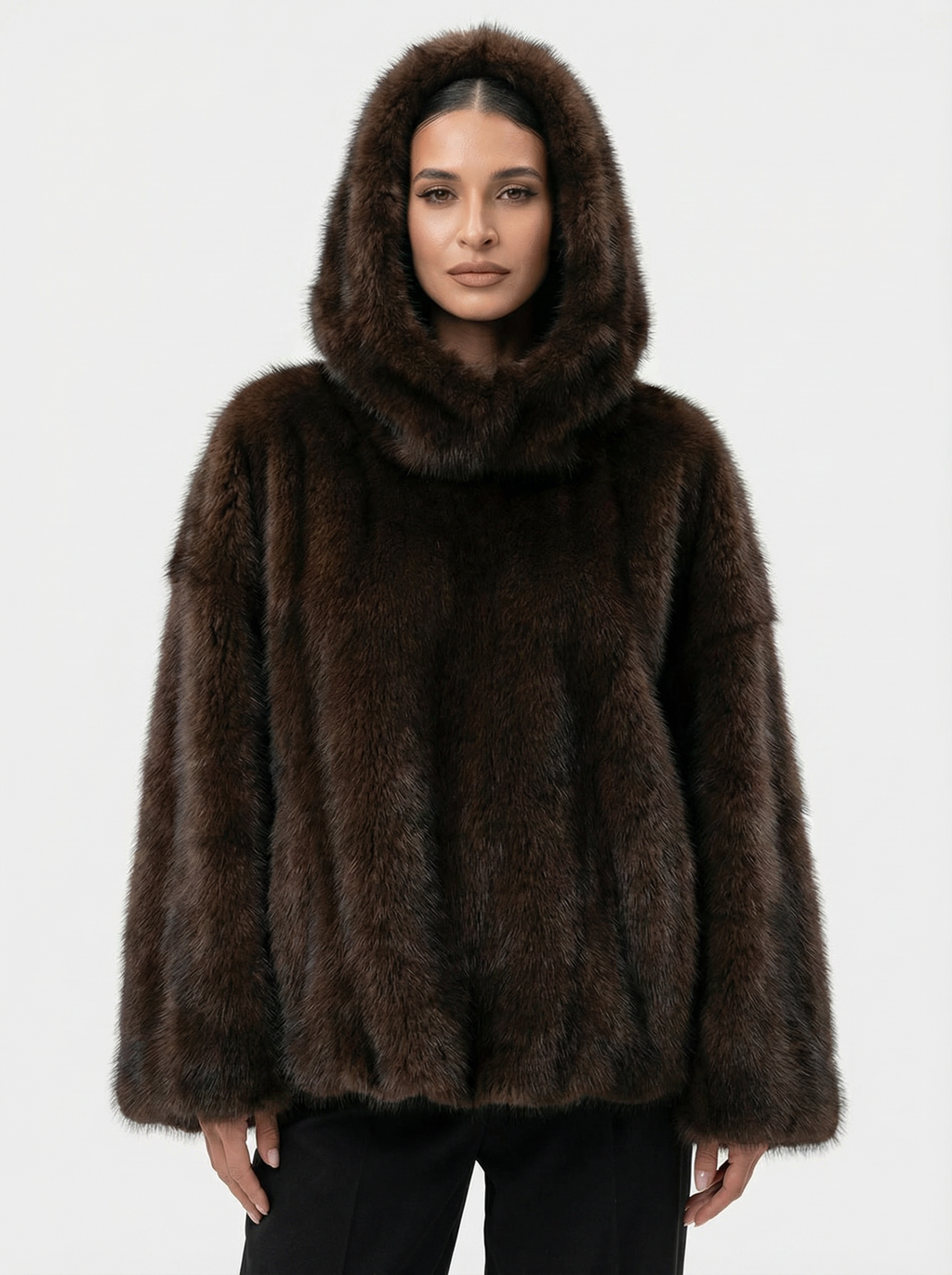 Kuscheliger Kapuzen-Mantel mit Stehkragen