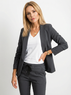 Eleganter Blazer-Hosen-Zweiteiler mit Bindegürtel