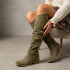 Warmer Stiefel aus Kunst-Veloursleder