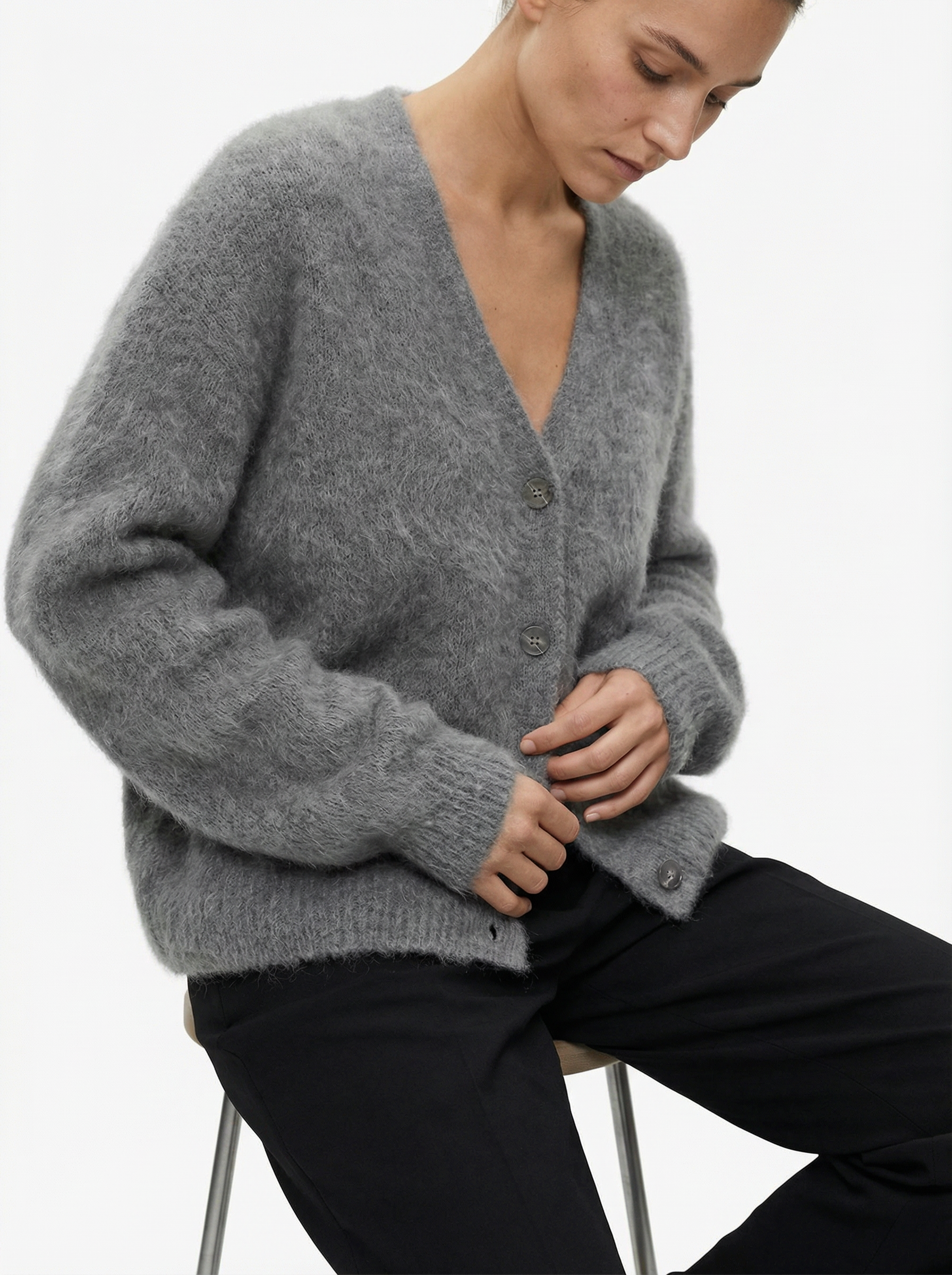 Kuschelige Strickjacke mit V-Ausschnitt