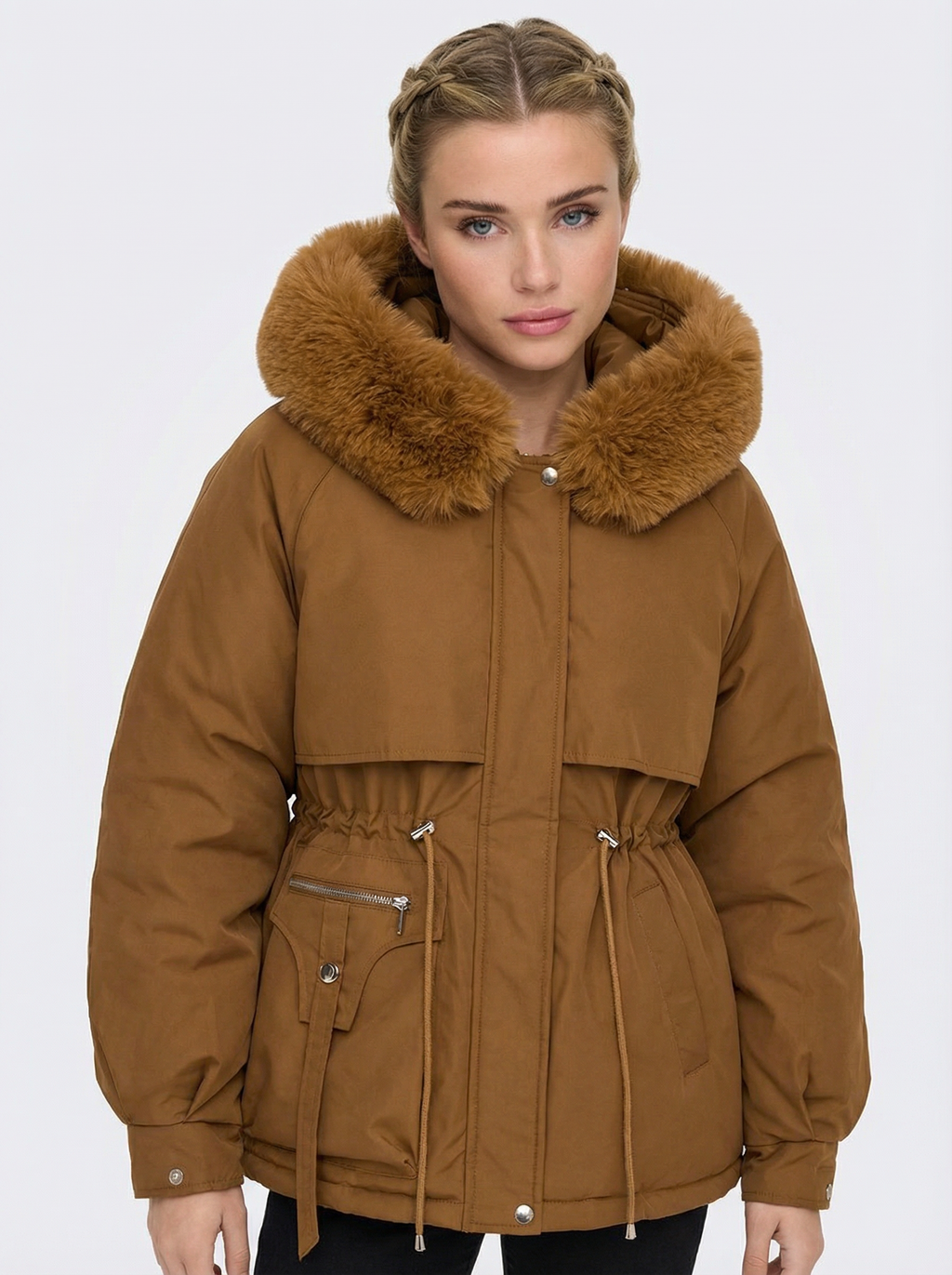 Warmer Parka mit Kapuze