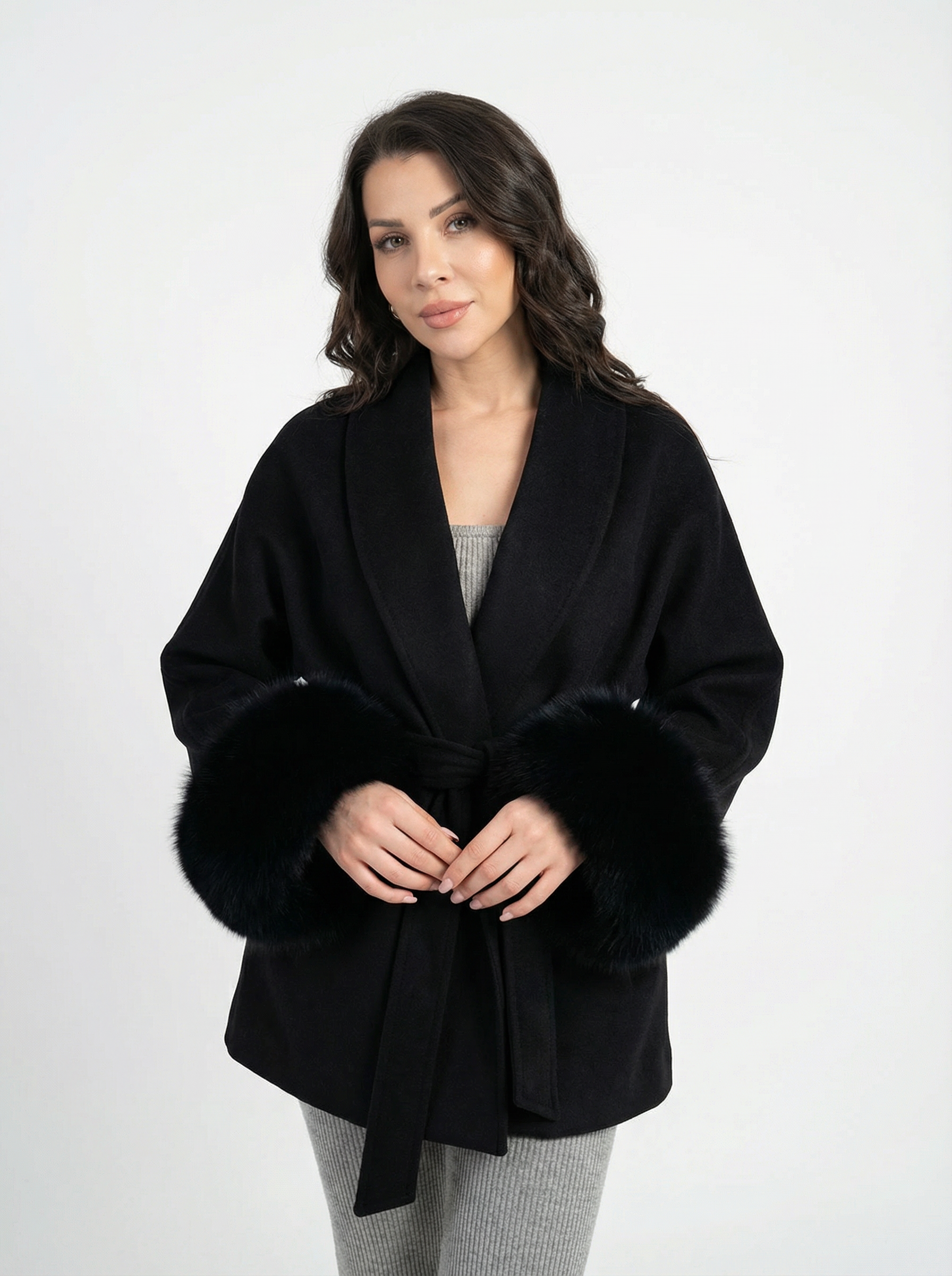 Woll-Blend-Mantel mit Kunstfell-Ärmeln