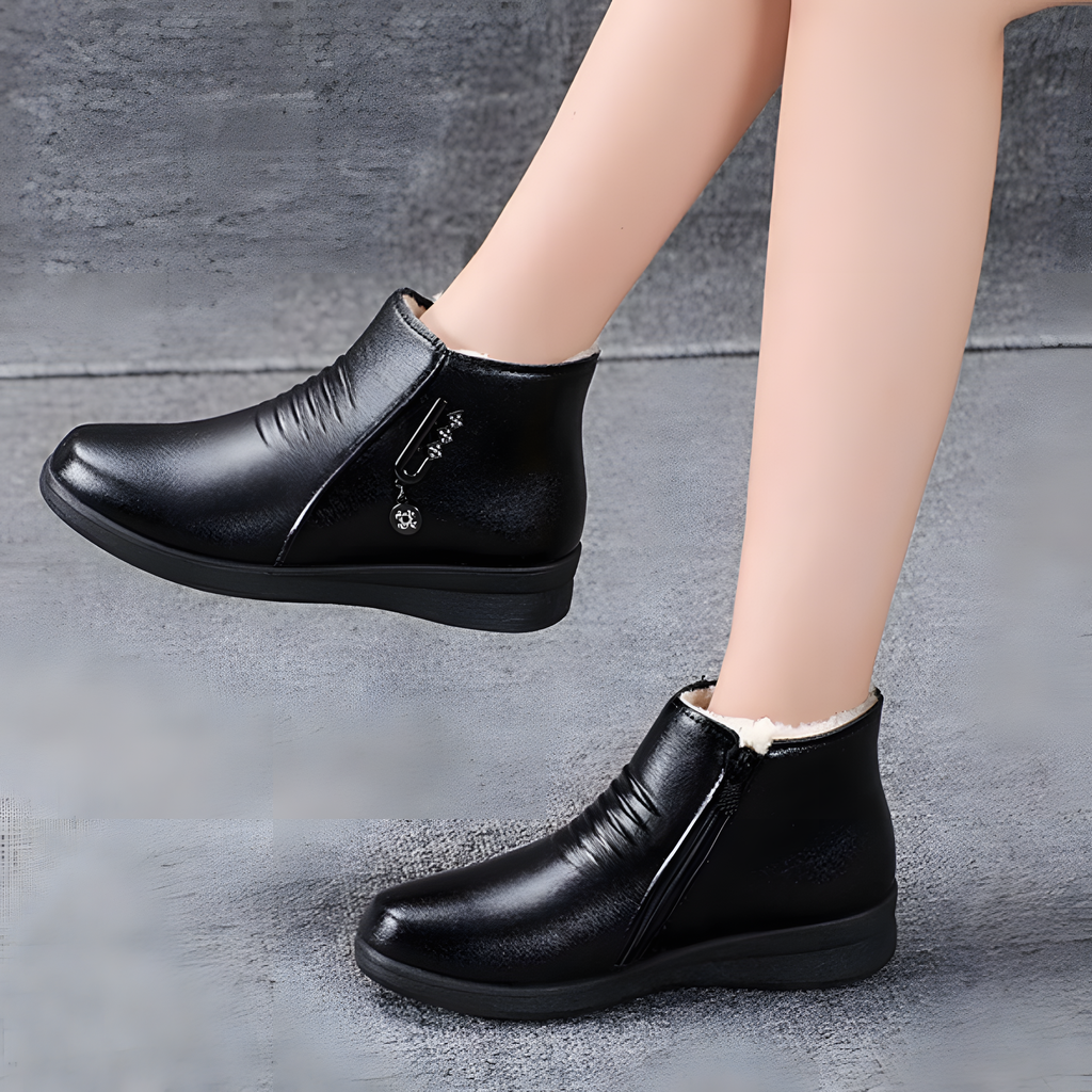Warme Kunstleder-Boots mit Plüschfutter