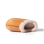 Warme Hausschuhe in Wildleder-Optik