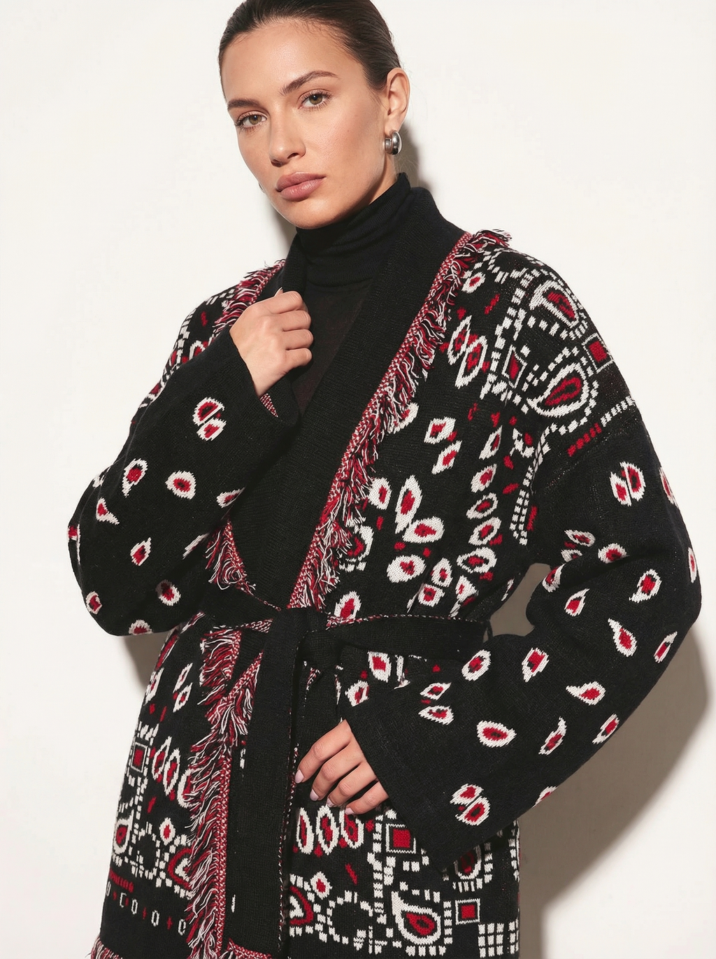 Kuscheliger Strick-Cardigan mit Kapuze