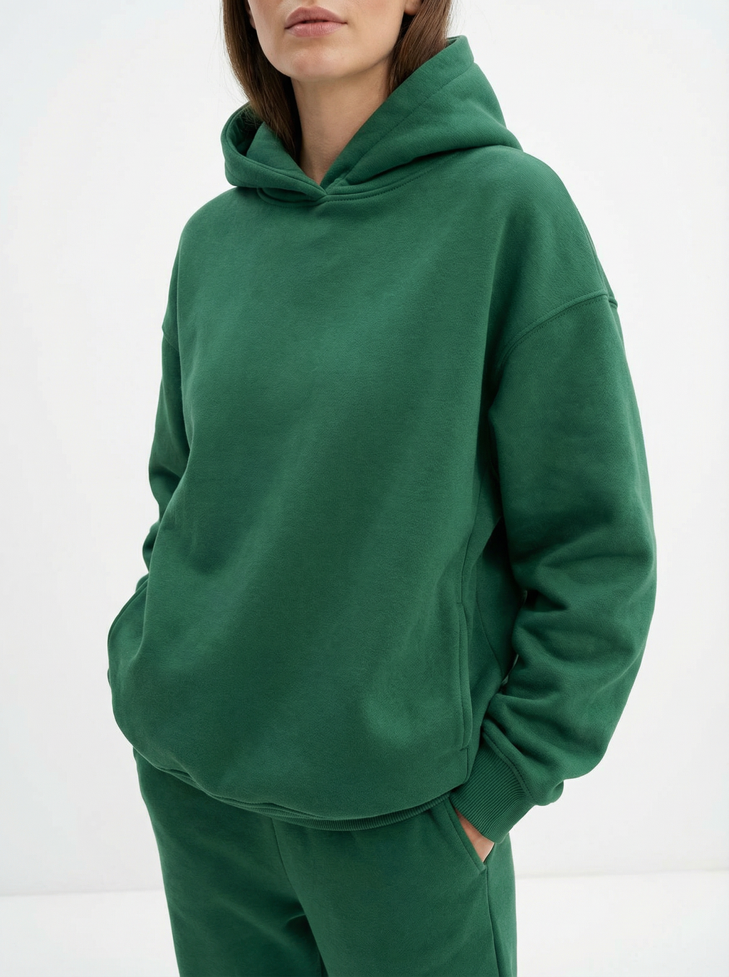 Kuscheliger, warmer Kapuzenanzug mit Taschen