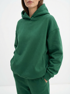 Kuscheliger, warmer Kapuzenanzug mit Taschen