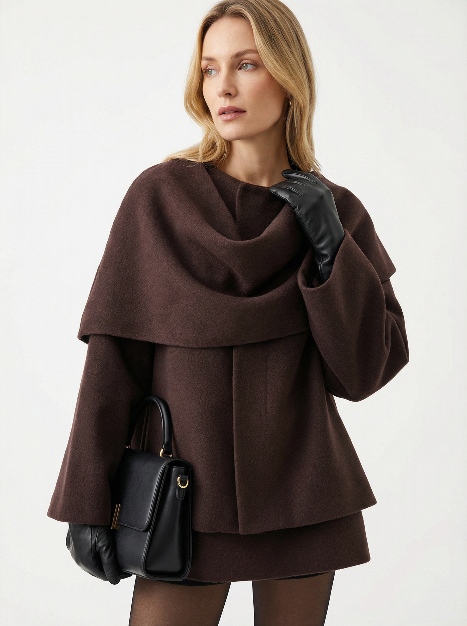 Asymmetrische Strickjacke mit Schalkragen