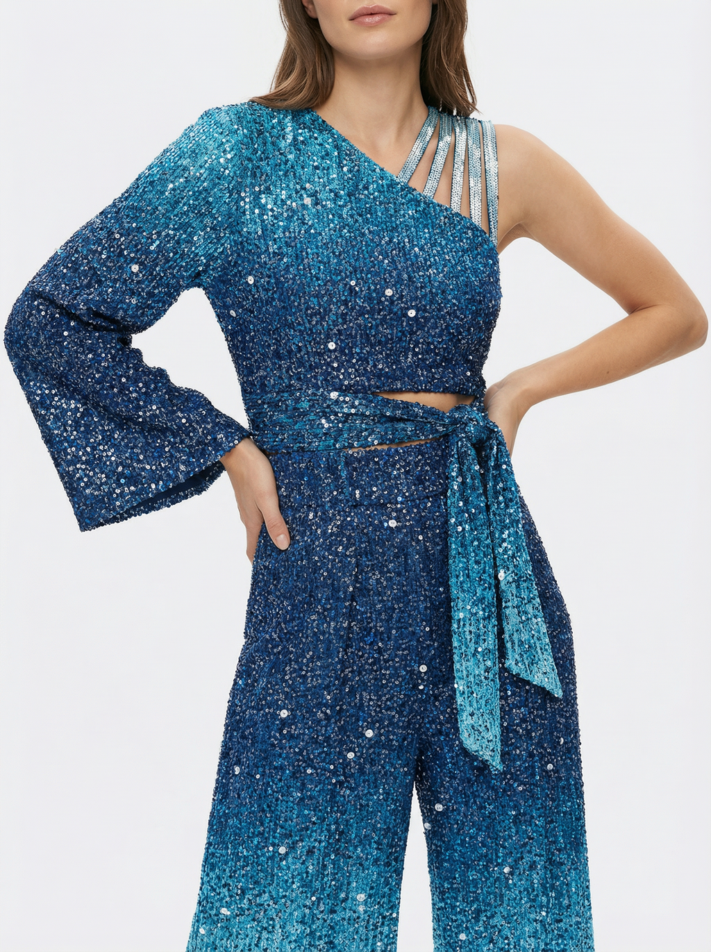 Fließender Jumpsuit mit Ein-Schulter-Träger