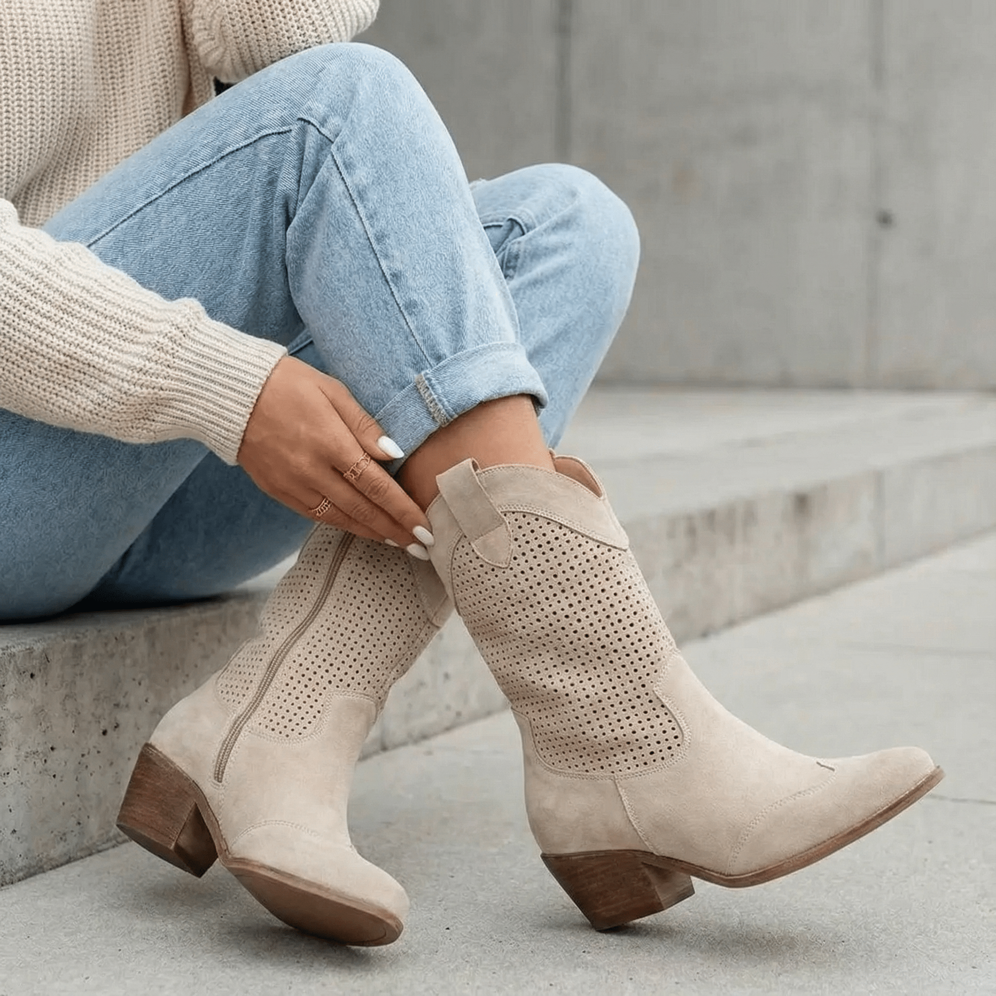 Western-Stiefelette aus Wildleder mit Wolle