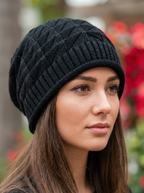 Kuschelige Strickmütze mit Ohrenwärmern