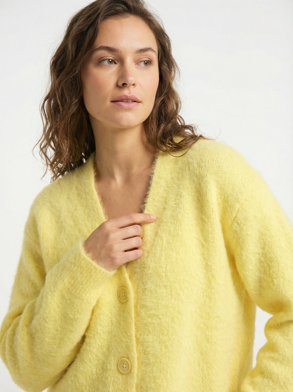 Kuschelige Strickjacke mit V-Ausschnitt