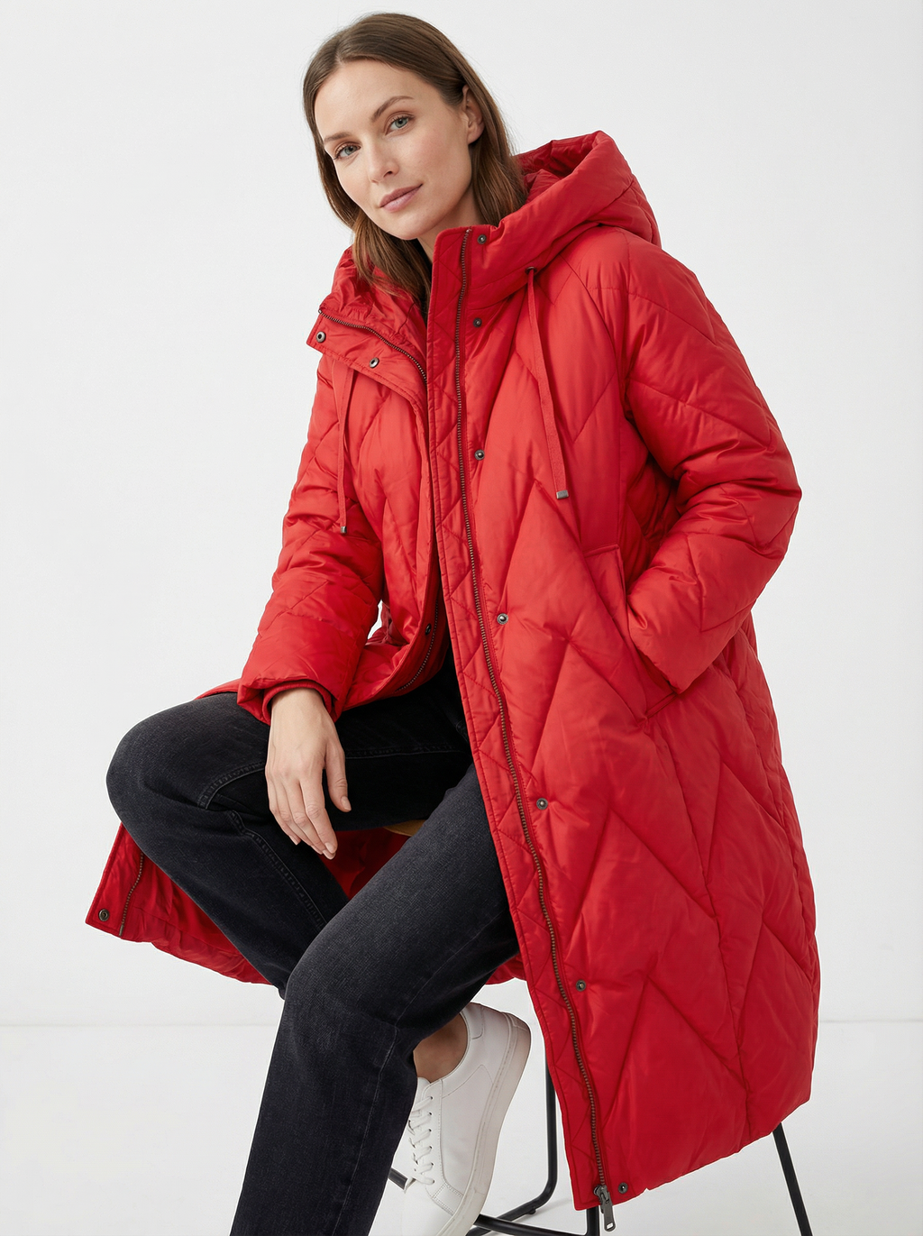 Warmer, kuscheliger Daunen-Mantel mit Kapuze