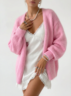 Kuschelige Strickjacke mit V-Ausschnitt